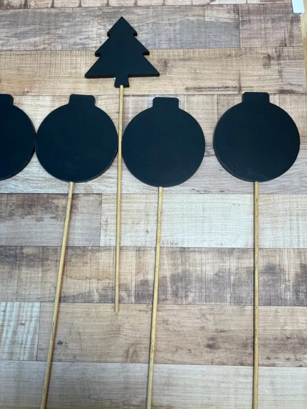 Set Of 8 Christmas Tree Ornament Chalkboard Signs On Wooden Sticks For Holiday